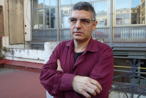 Víctor Obiols, premi Carles Riba de poesia 2015 per 'Dret al miracle'.