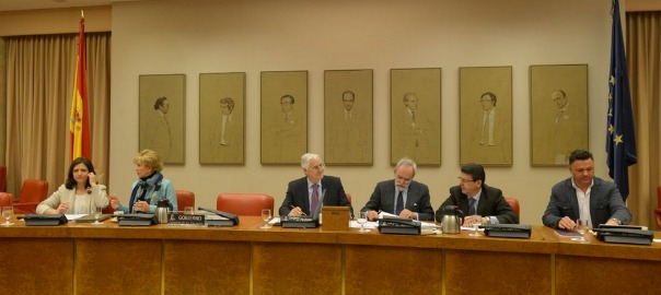 Morenés ha plantat avui la comissió de Defensa del congrés.
