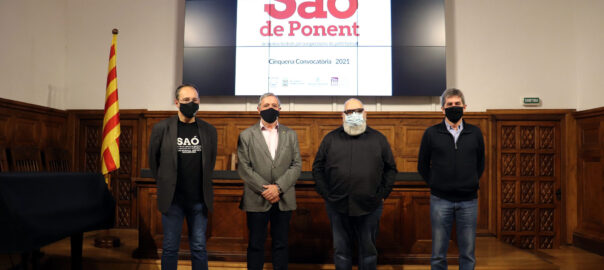 F.Pla, I.Ardanuy, J.Jovells i J.R.Domingo a la presentació a l'IEI