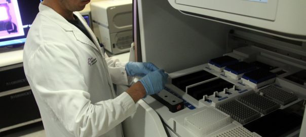 Imatge d'arxiu d'un laboratori