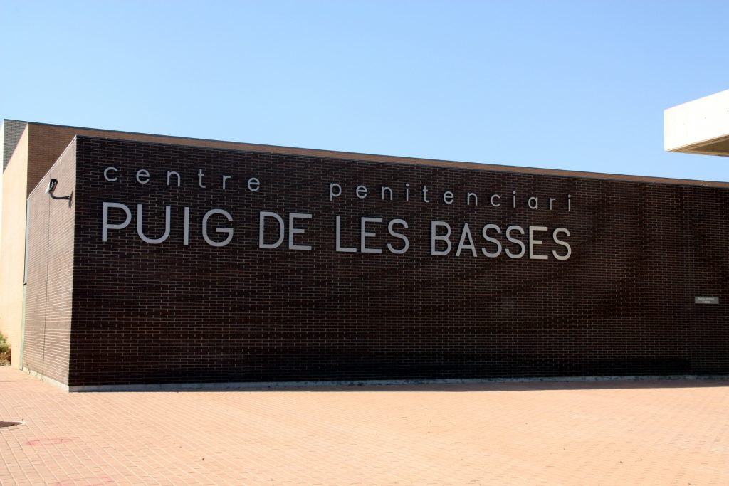 Un pres del Puig de les Basses se suïcida en una cel·la d’aïllament