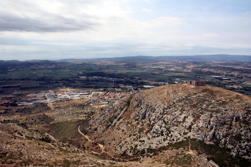 Neix l’Associació Defensem l’Empordanet contra el parc eòlic projectat davant el Montgrí