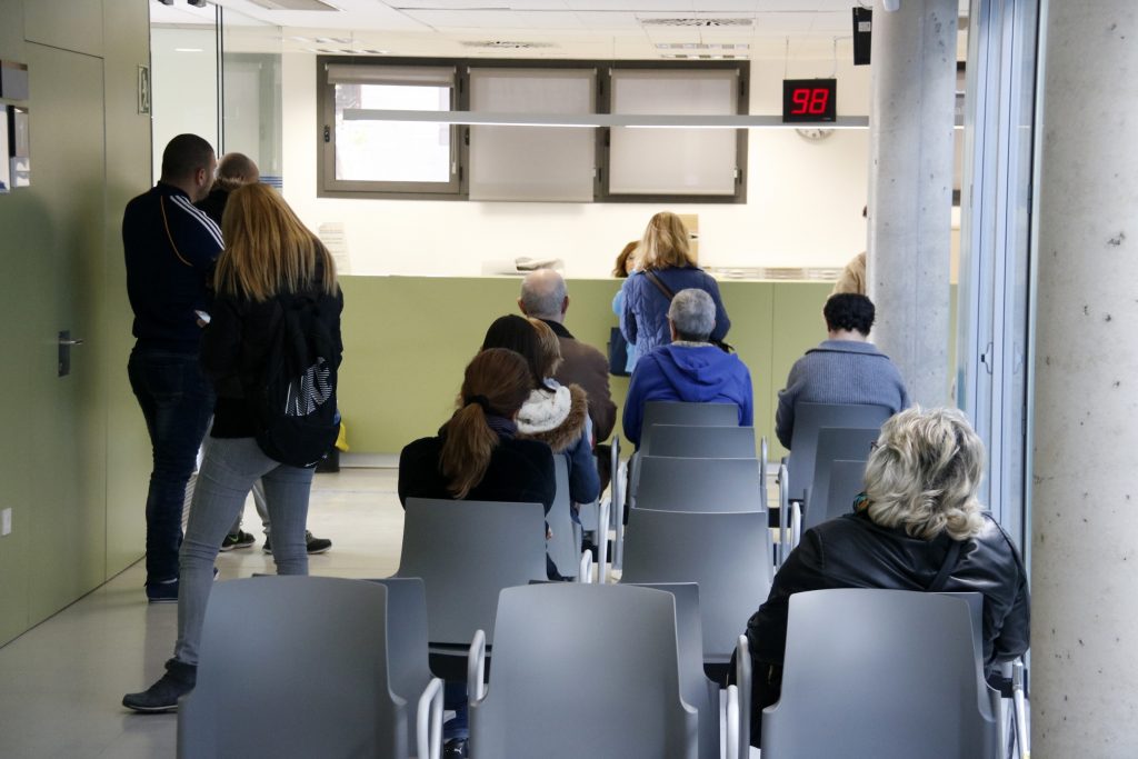 Salut ha rebut 334 queixes reclamant atenció en català en els últims tres anys