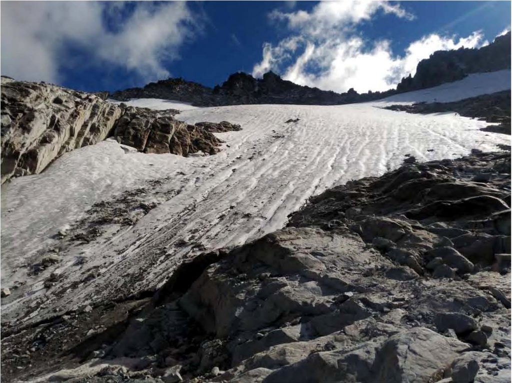 Alerta pel mal estat de la glacera de l’Aneto, que ha empitjorat abans d’hora per la calor
