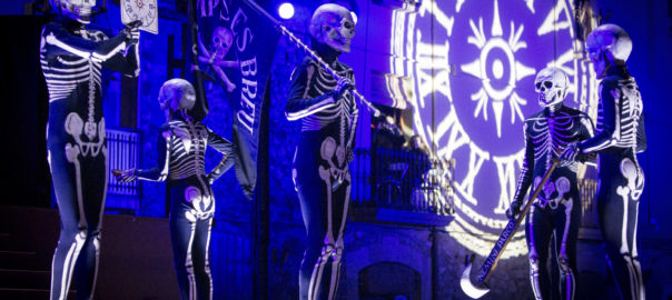 La processó de la dansa de la mort de Verges