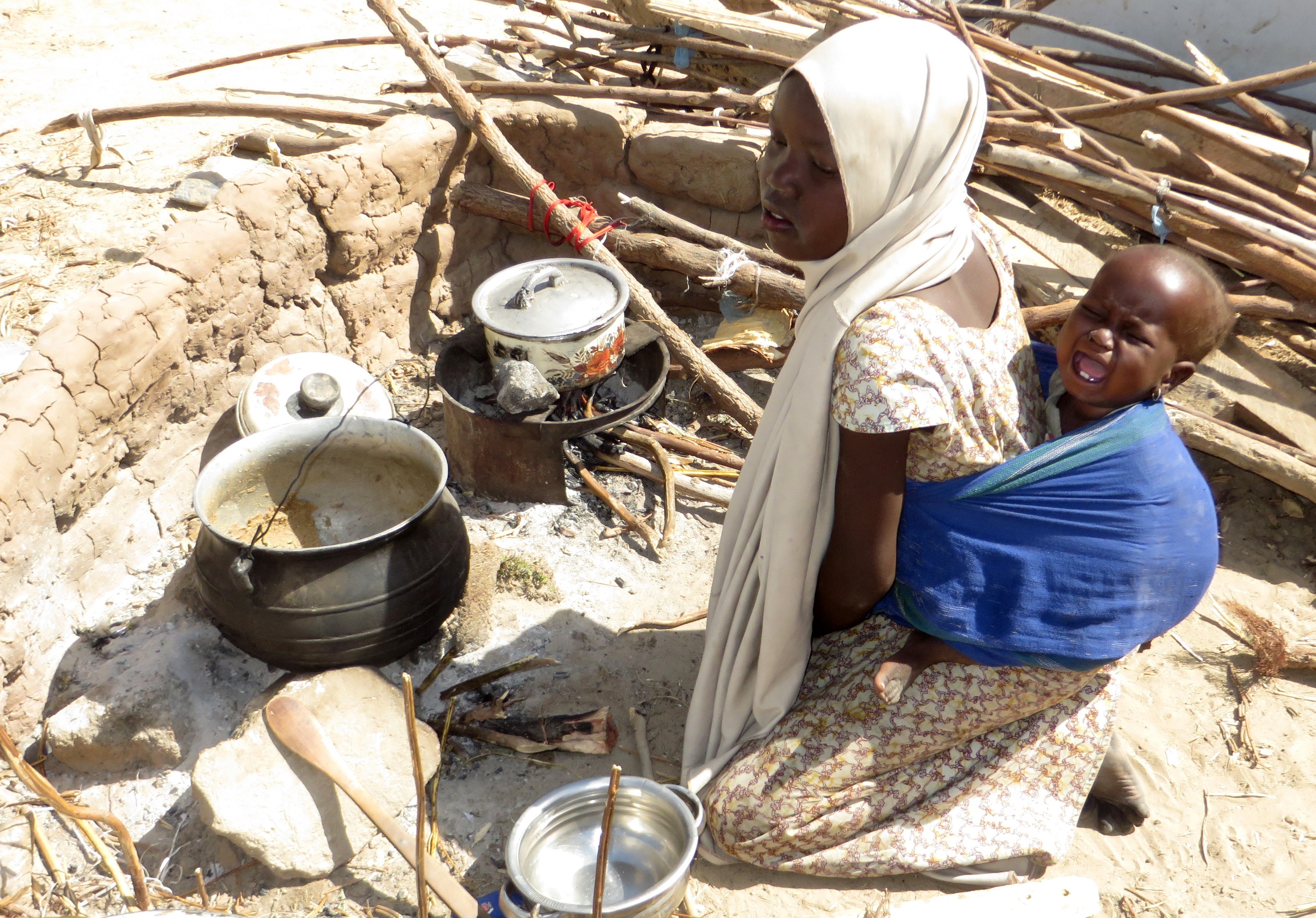 Nigeria L Exercit Nigeria Rescata Mes De 1 600 Persones Segrestades Per Boko Haram A Borno