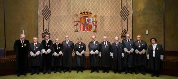 Al Tribunal Constitucional espanyol són dotze, però al parlament català valen per 135 escons
