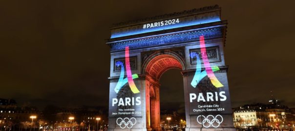 Detall d'una càmera de seguretat (fotografia: Ivan Radic/Flickr).