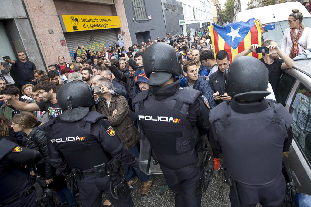 La violència de la policia espanyola durant el Primer d’Octubre que ha quedat impune