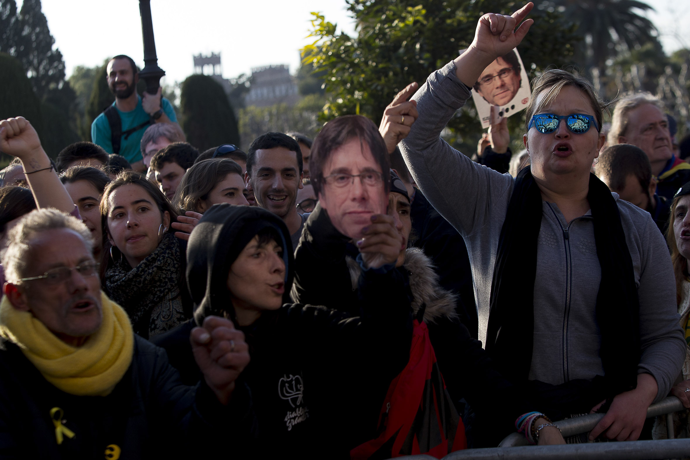 Manifestació per la suspensió del ple d'investidura de Carles Puigdemont, el 30 de gener de 2018, per la qual han encausat set independentistes. Autor: Albert Salamé