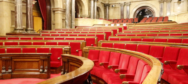 L'hemicicle buit l'hora que havia de començar el ple d'investidura de Carles Puigdemont, el 30 de gener de 2018