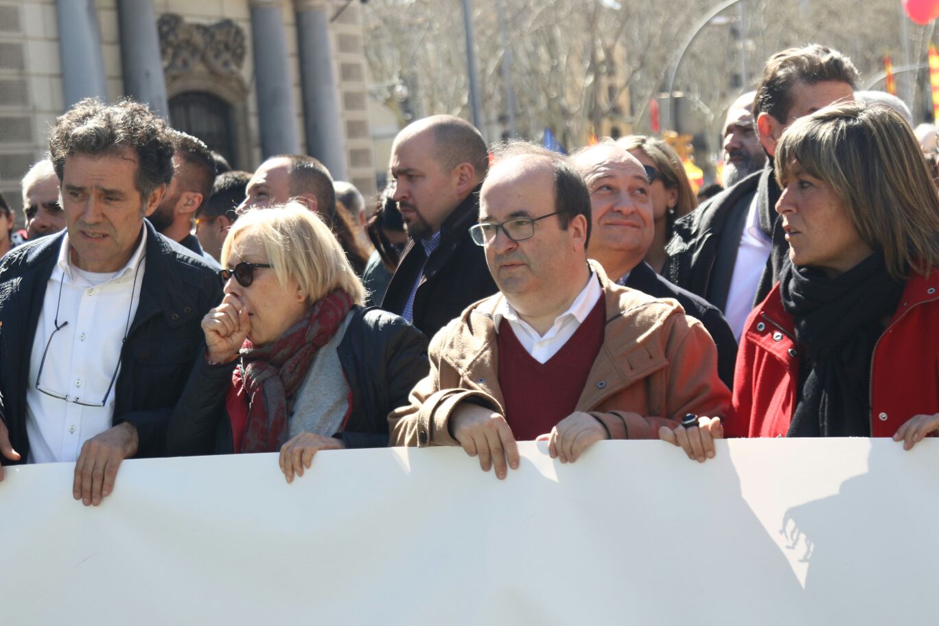 Manifestació de Societat Civil Catalana amb presència de socialistes catalans