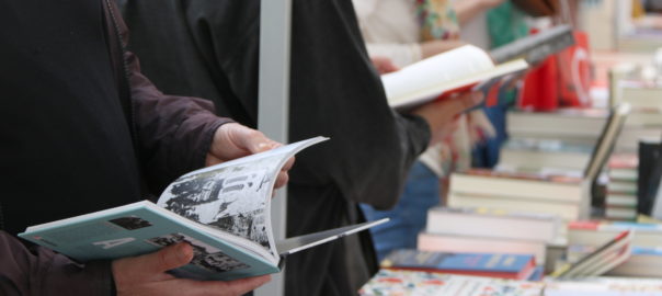 Imatge d'arxiu d'una parada de llibres a la Rambla de Barcelona