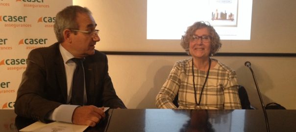 Patrici Tixis, president de la Cambra del Llibre i Maria Carme Ferrer, presidenta del Gremi de Llibreters.