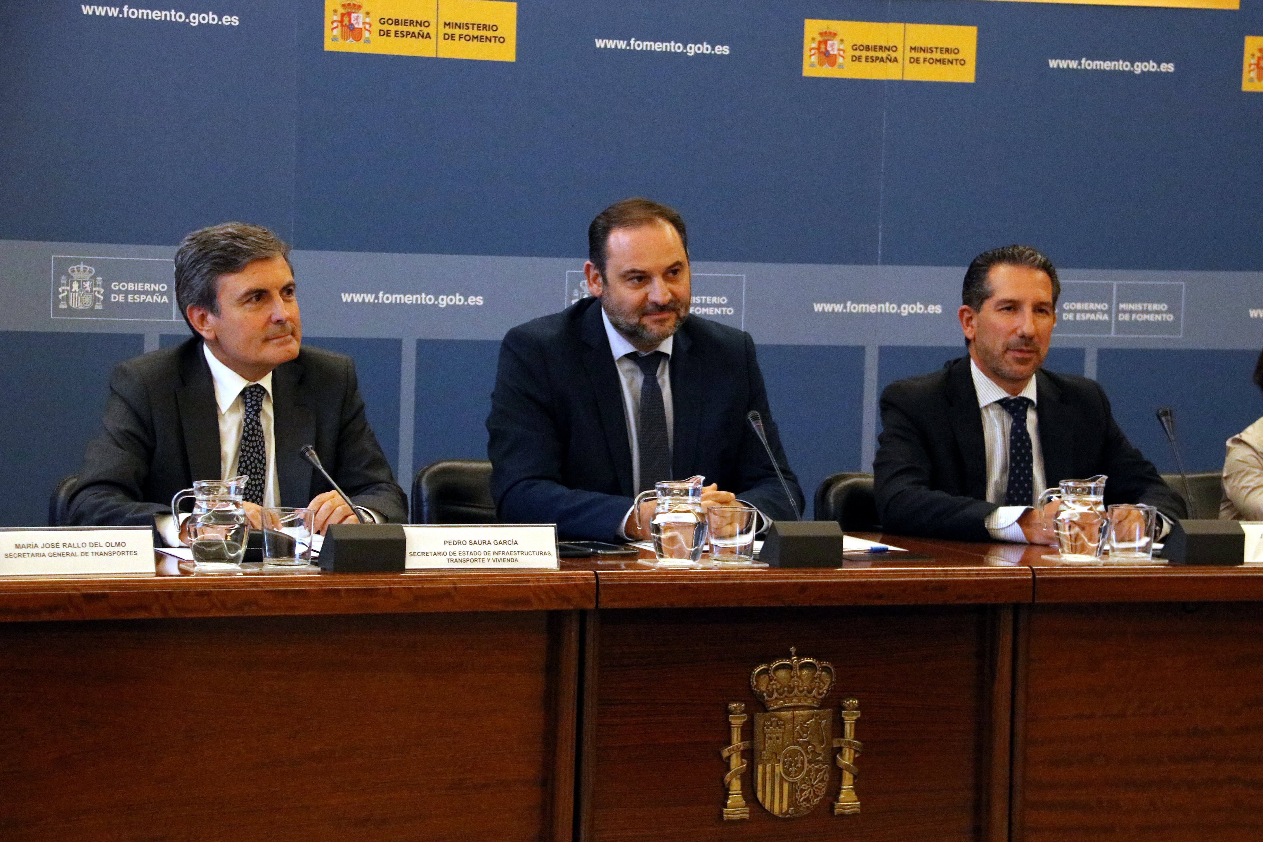 Al centre de la imatge, el ministre de Foment, Jose Luis Ábalos, presidint la Conferència Nacional del Transport