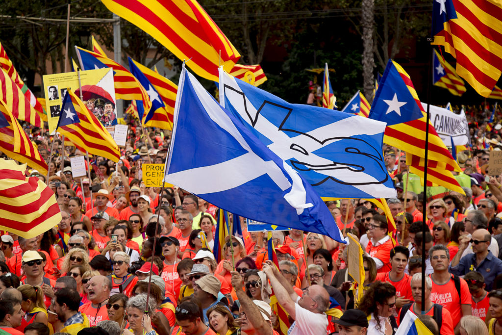 Com ha de reaccionar Catalunya al referèndum escocès?