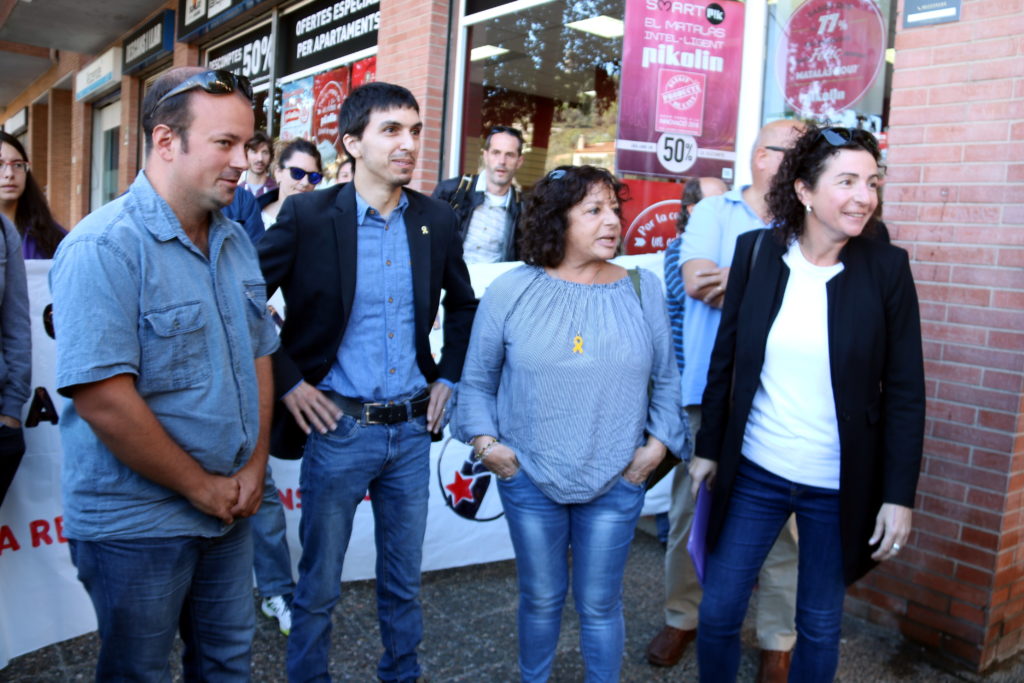 Amnistiats tres independentistes denunciats per l’amo d’un restaurant arran d’una picabaralla pels llaços grocs