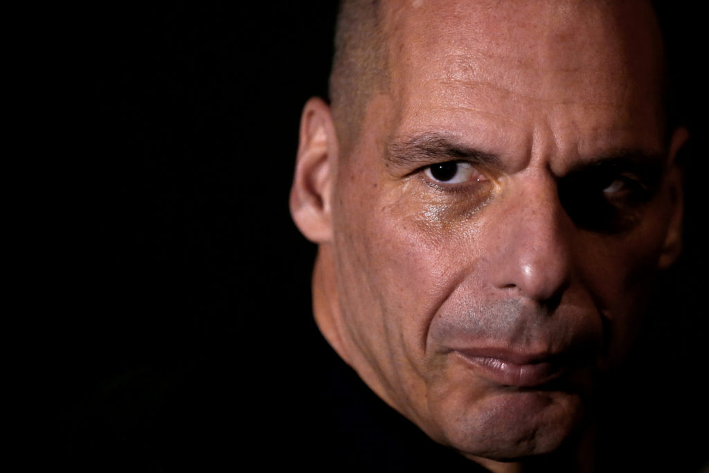 Ianis Varufakis denuncia que la policia l’investiga per haver relatat que va consumir drogues fa 36 anys
