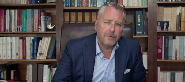 Fotografia: Mischaël Modrikamen