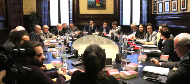 parlament junta