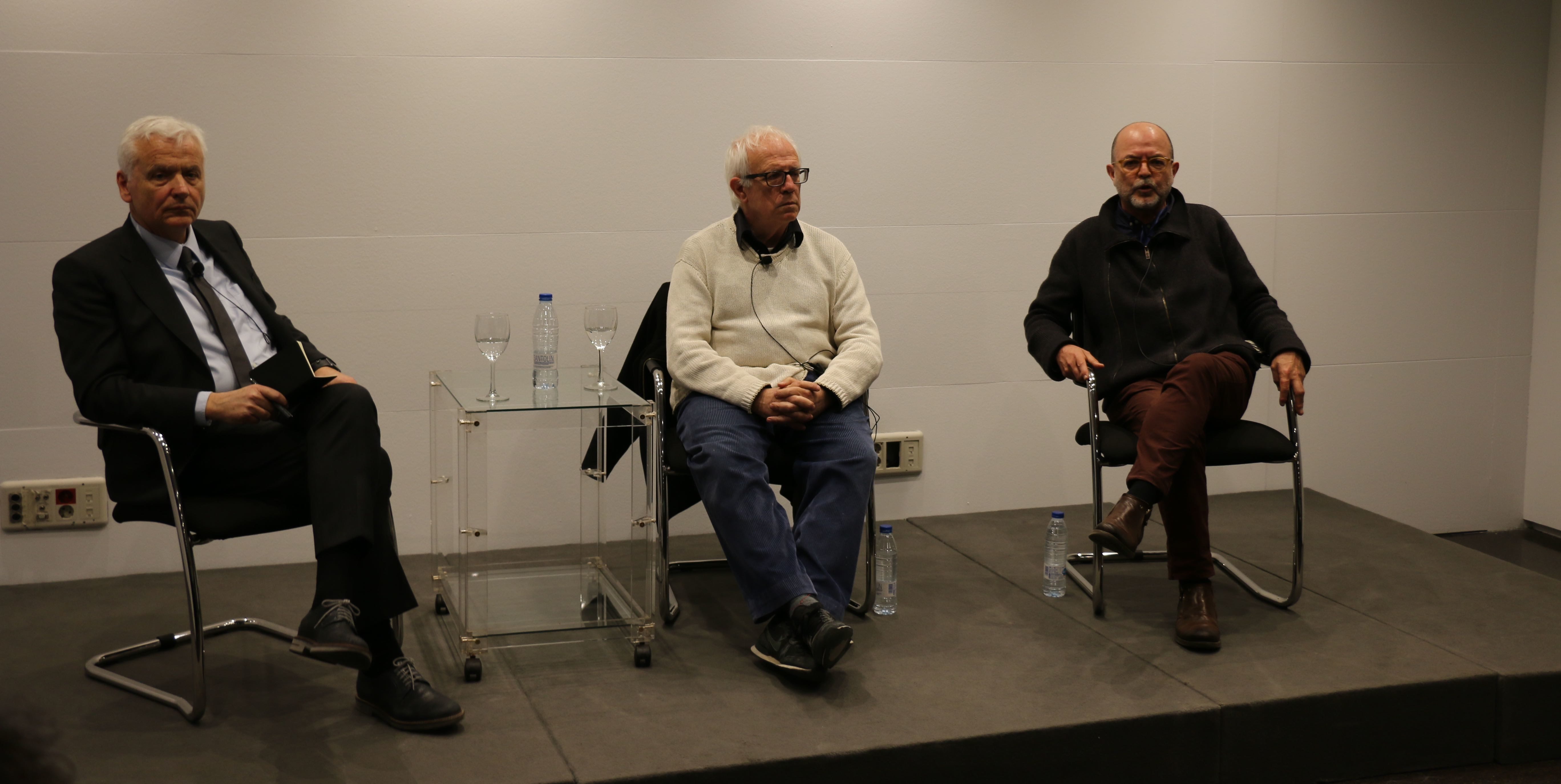 Ferran Mascarell, José Luis Lara i Lluís Arcarazo, al Centre Cultural Blanquerna