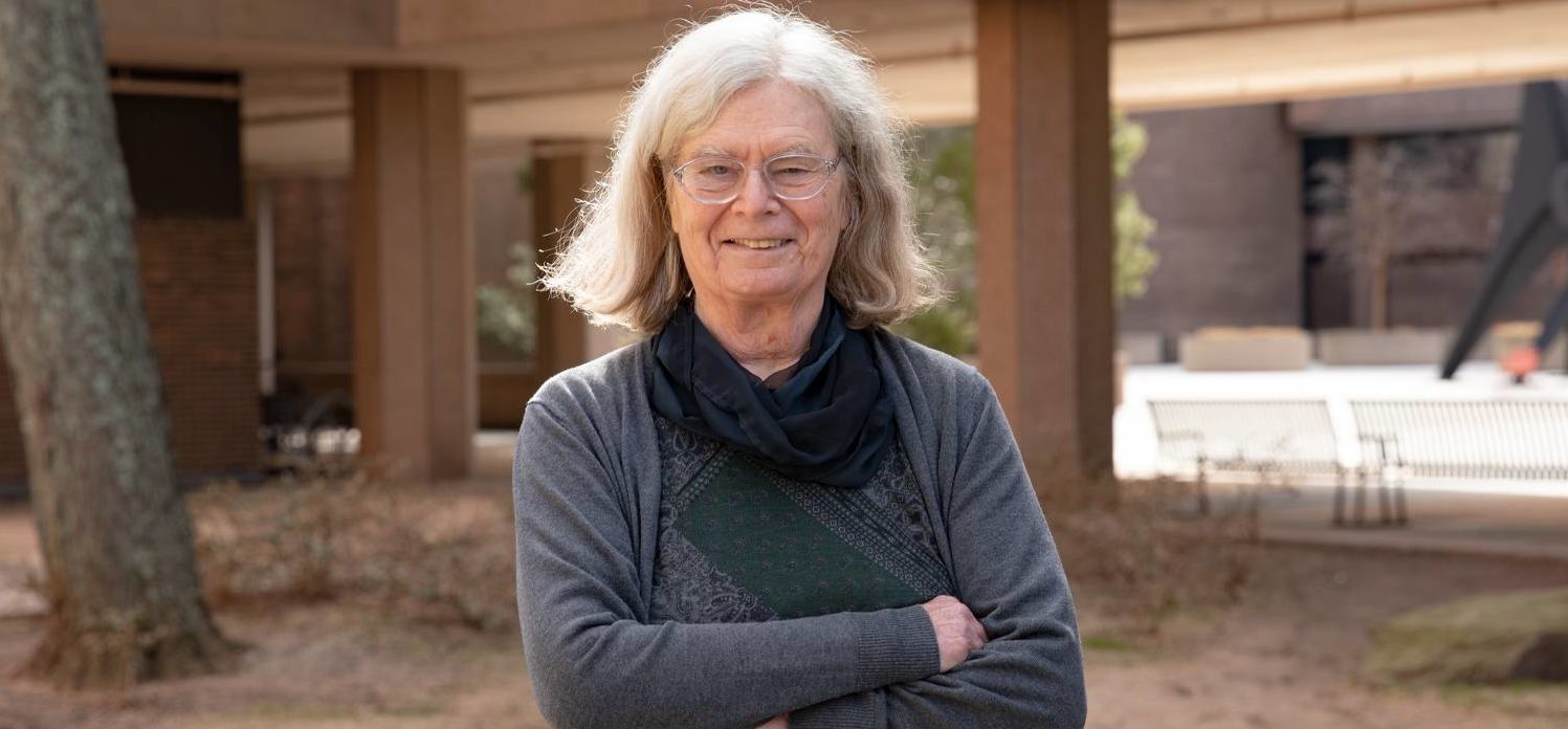Karen Uhlenbeck, setanta-sis anys, la primera matemàtica que guanya el premi Abel, considerat el Nobel de la disciplina (fotografia de la Universitat de Princeton).