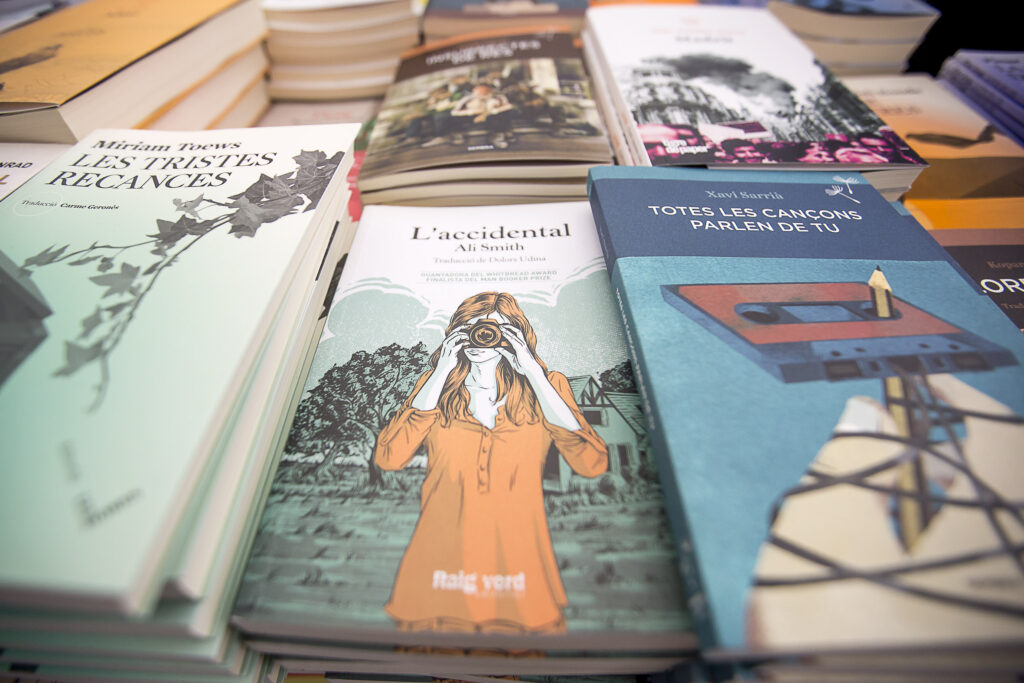 L’editorial Raig Verd comença una campanya de suport per a garantir la supervivència del projecte