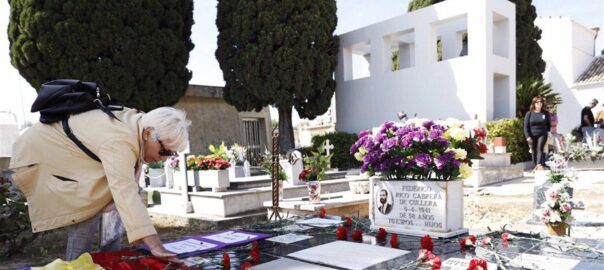 Unides Podem EUPV exhumar fosses