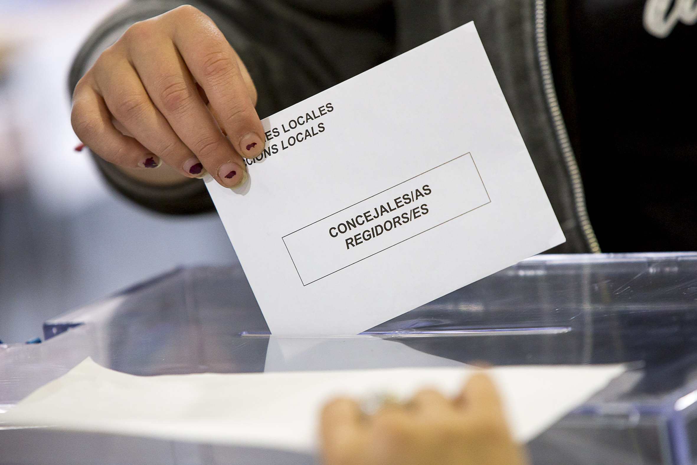 Imatge d'arxiu d'una votació (fotografia: Albert Salamé).