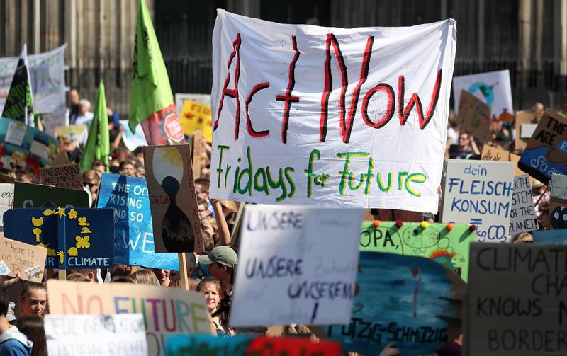 Manifestants dels 'Fridays for Future', un divendres més
