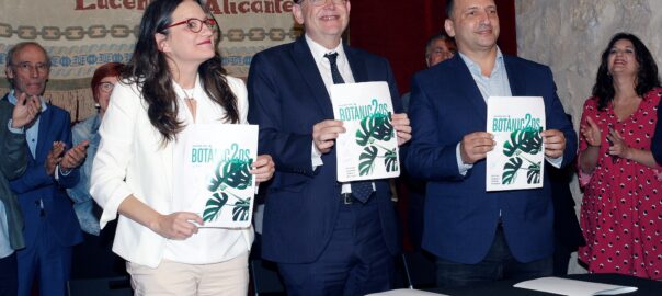 12 de juny del 2019, signatura del segon pacte del Botànic
