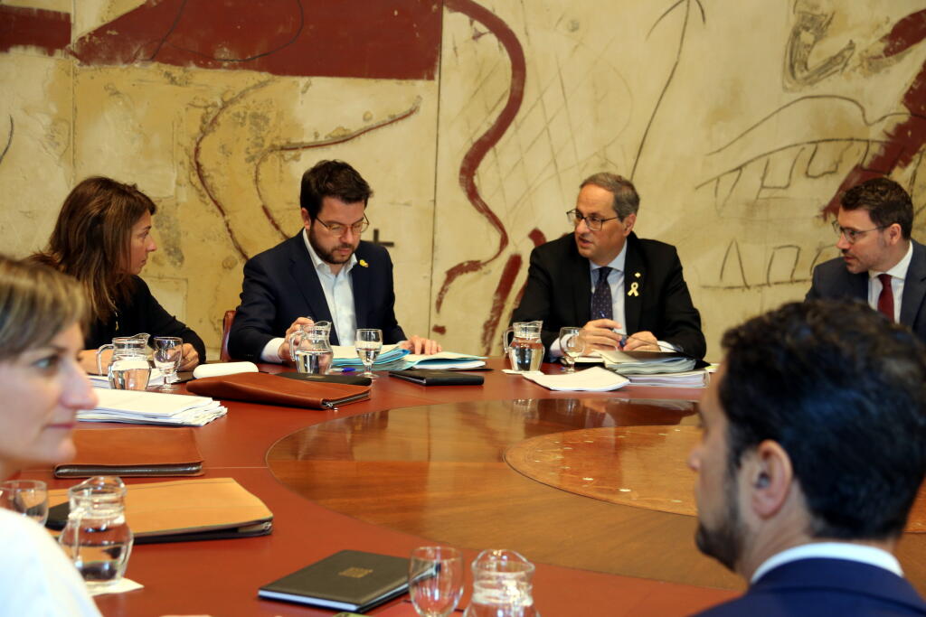 Quim Torra i Pere Aragonès, en la reunió de dimarts del govern. Fotografia: ACN