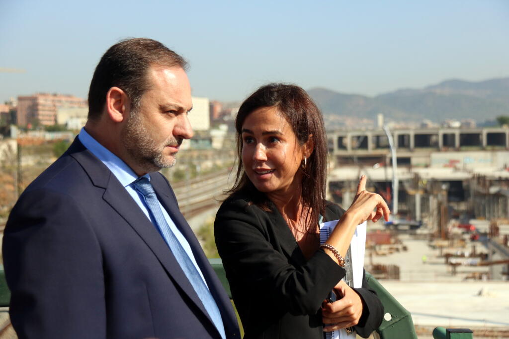 El ministre espanyol José Luis Ábalos i Isabel Pardo de Vera, en una imatge d'arxiu.