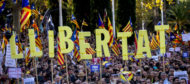 Manifestació unitària contra la sentència al carrer Marina de Barcelona.