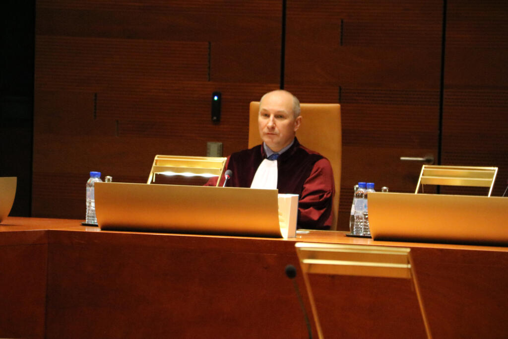 L'Advocat General del Tribunal de Justícia de la Unió Europea, el polonès Maciej Szpunar, durant la lectura de les conclusions sobre el cas Junqueras a Luxemburg (Fotografia: ACN)
