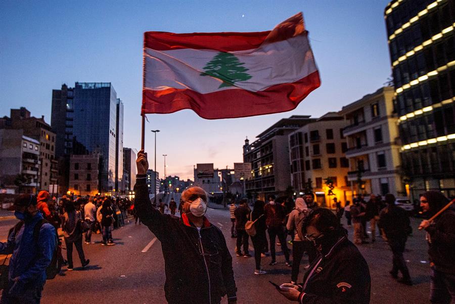 El Líban, al caire de l’abisme, tem una guerra amb Israel