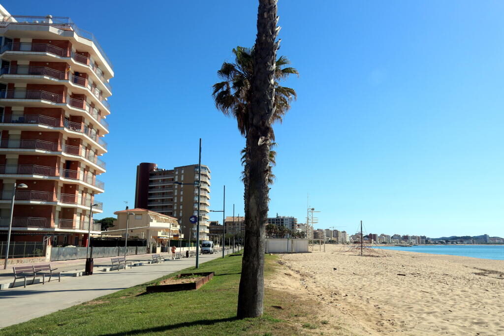 Un home de vuitanta anys mor ofegat a la platja de Sant Antoni de Calonge