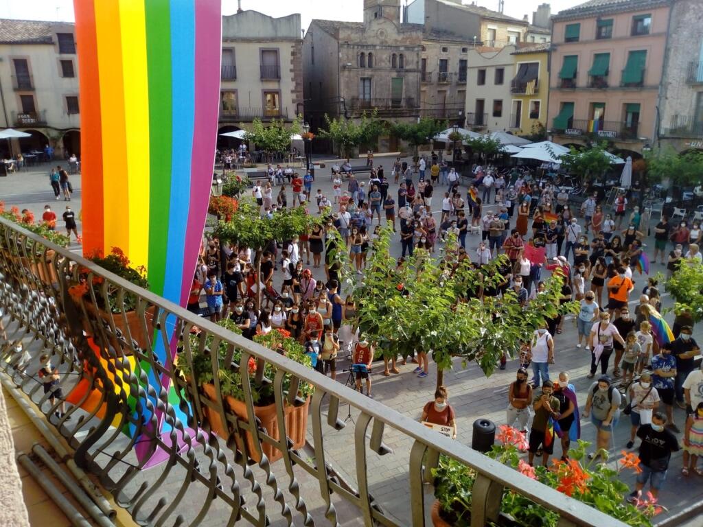 Concentració de rebuig a l'homofòbia a Prades. Fotografia: ACN