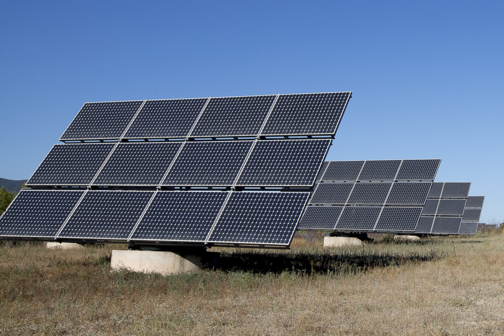 Red Eléctrica situa l’origen de l’apagada en una planta fotovoltaica de Badajoz
