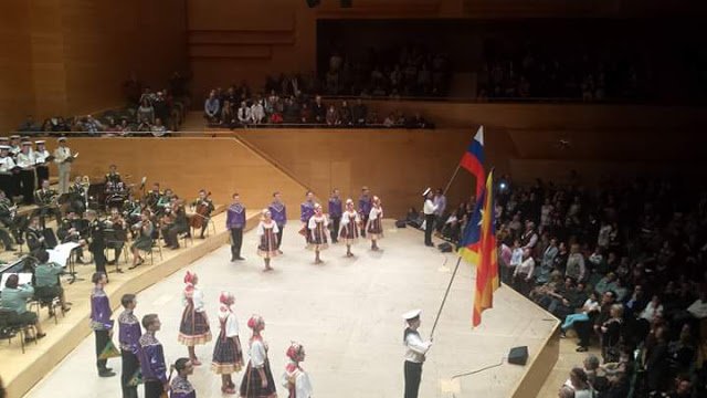 Al 2016 el Cor de l'Exèrcit Rus va desplegar una estelada i va entonar Els Segadors en una actuació a Barcelona