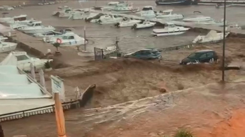 Inundació a les Cases d'Alcanar. Fotografia: Narcís Ponce @cutxamande