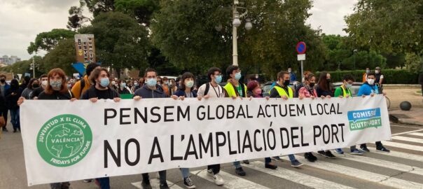 Manifestació en contra del port de València