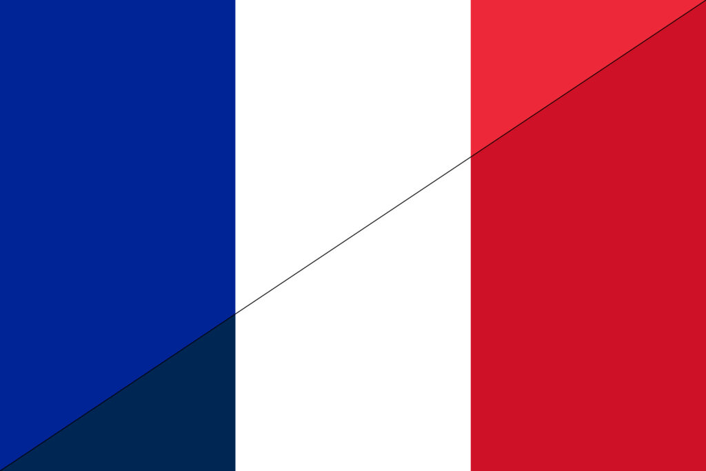 Comparació de la tricolor d'abans (meitat superior) i després (meitat inferior) del canvi