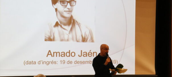 Amado Jaén a l'acte d'homenatge de la SGAE als socis catalans que fan 50 anys com a membres de l’entitat, el 2021