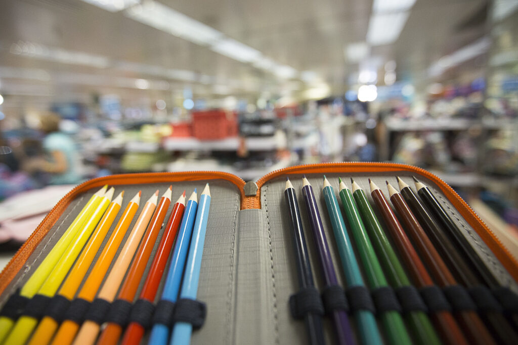Alerta pels ciberatacs vinculats amb la compra de material escolar