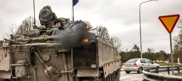 El desplegament de tropes no es limita a Ucraïna. Suècia, per exemple, ha desplegat el seu exèrcit a l'illa de Gotland, a la Bàltica (fotografia de Karl Melander).