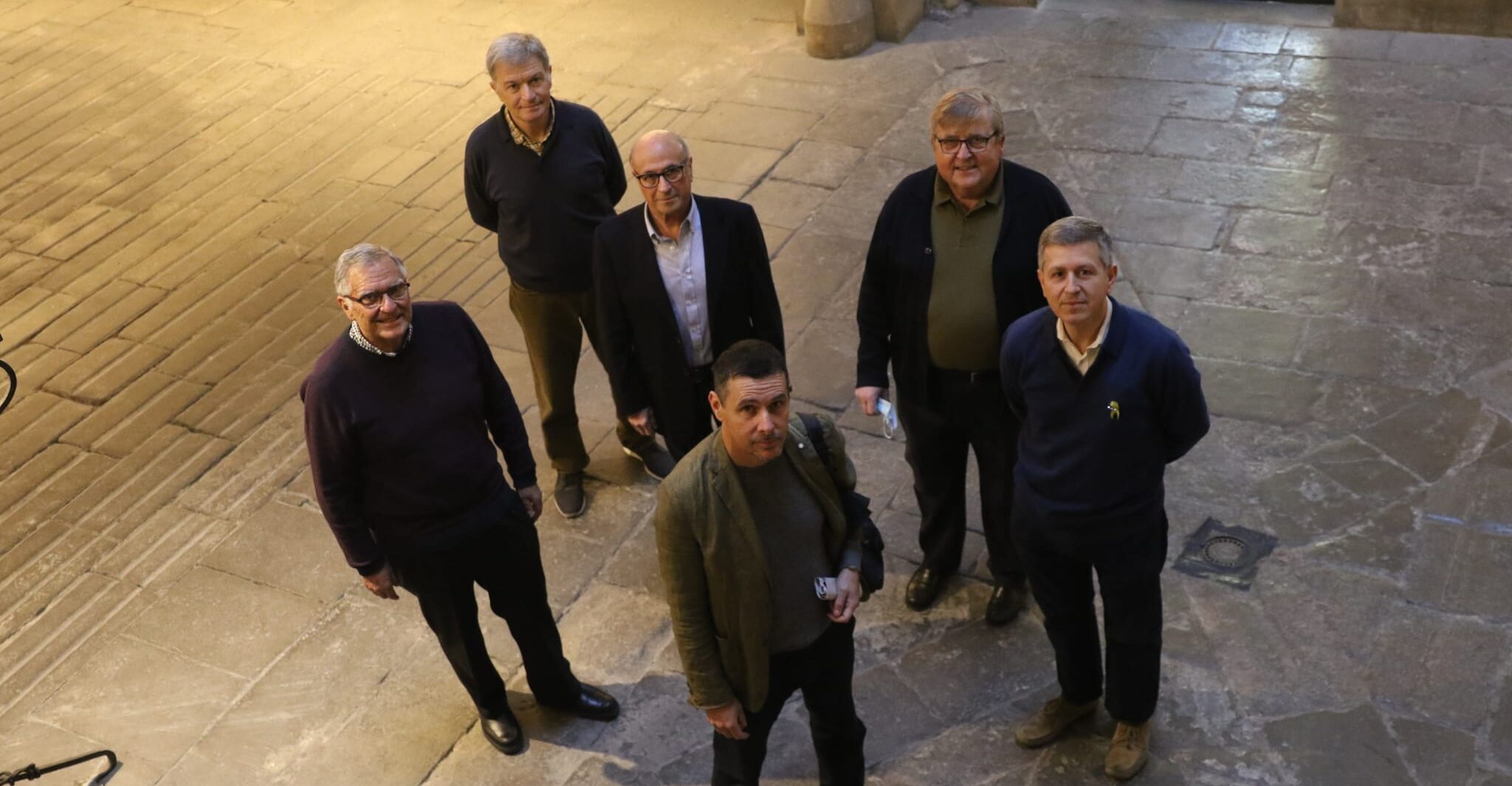 Eduard Gracia, Oriol Martínez, Jaume Pérez, Josep Reyner, David Ros i Lluís Verbon, els autors de l'informe | Fotografia: Albert Salamé