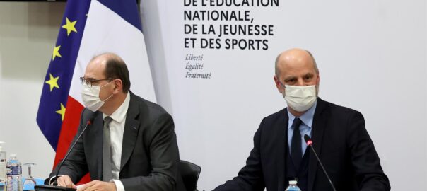El ministre d'educació, Jean-Michel Blanquer, amb el primer ministre Jean Castex
