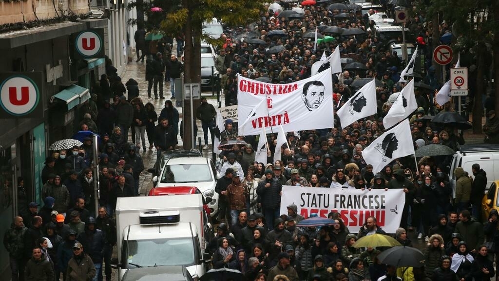 Còrsega: manifestació contra la repressió a l’independentisme en un moment clau del procés d’autonomia