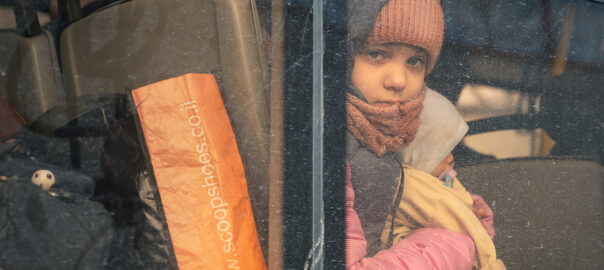 Cada dia surten uns cinc autobusos cap a Odessa o Palanca (Moldàvia) (fotografia: Alfons Cabrera).